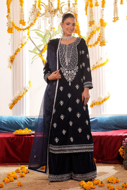 Handwork Embroidered Velvet Luxury Suit | SHENDI | P202392