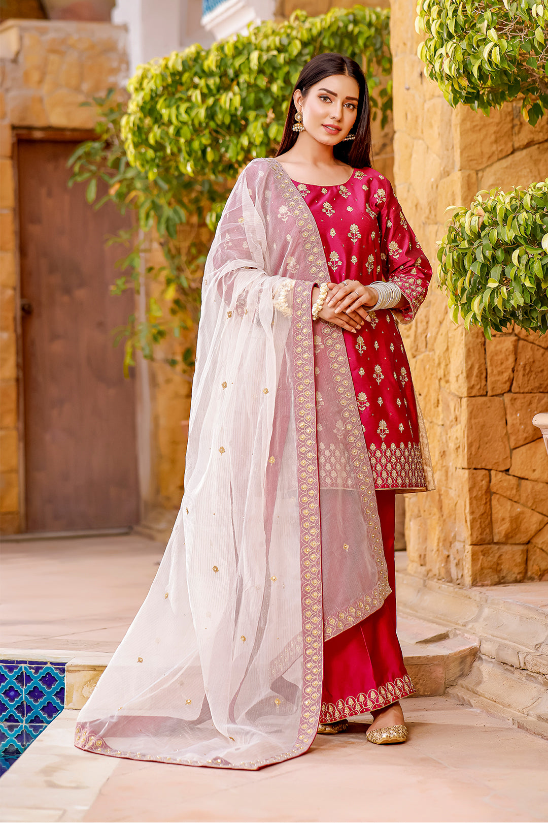 Aari Embroidered Raw Silk 3pc Suit | Eid Affairs | S202061 – SANA'S