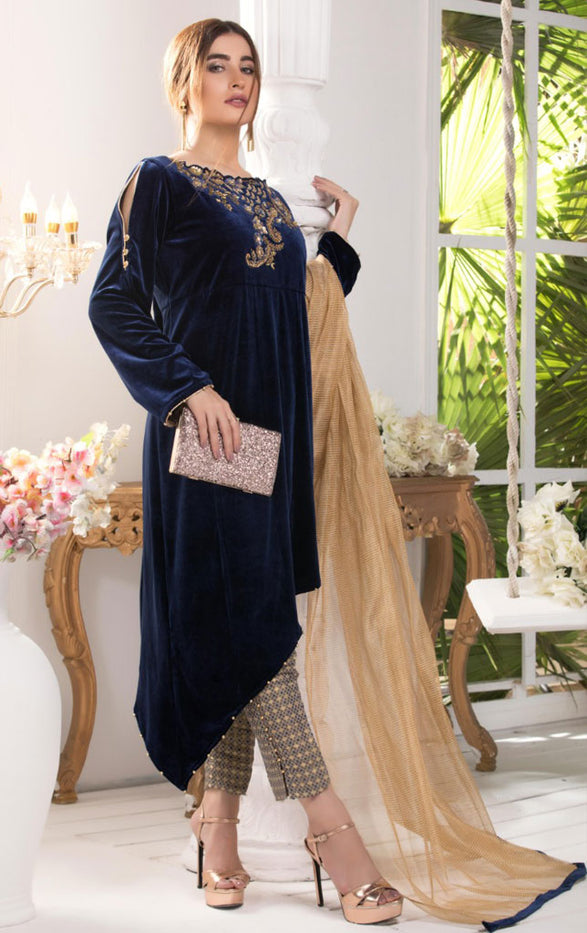 Simple & Elegant Velvet Dress Designs 2022 || Velvet Suit Designs ||  Fashionista Fairy. - YouTube