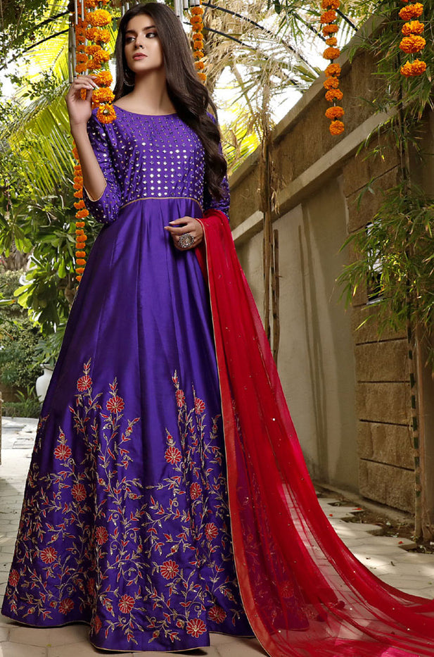 Mirror Aari Embroidered Lychee Silk Wedding Maxi | WC1920 | M2019119